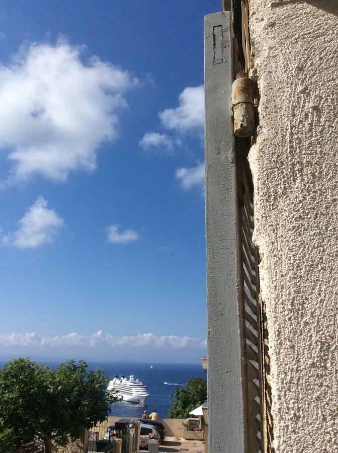 Au Coeur De La Cite Medievale Avec Petite Vue Mer Bonifacio  Εξωτερικό φωτογραφία
